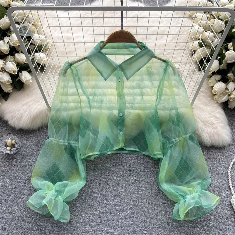 Summer Women Thin Perspective Mesh Slim Short Sunscreen Jacket Lapel Long Sleeve Gradient Plaid Ladies Cropped Sun-proof Outwear
Summer Women Thin Perspective Mesh Slim Short Sunscreen Jacket Lapel Long Sleeve Gradient Plaid Ladies Cropped Sun-proof Outwear