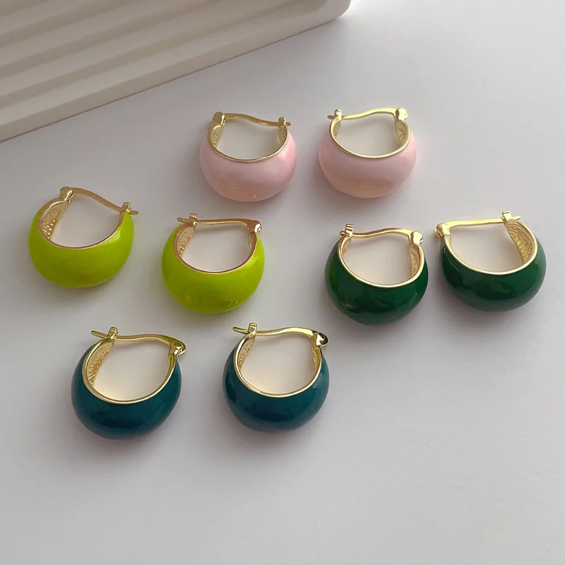 

Minar Simple Colorful Enamel Hoop Earrings Golden Metallic Geometrical U Shape Chunky Earring Women Statement Casual Jewelry