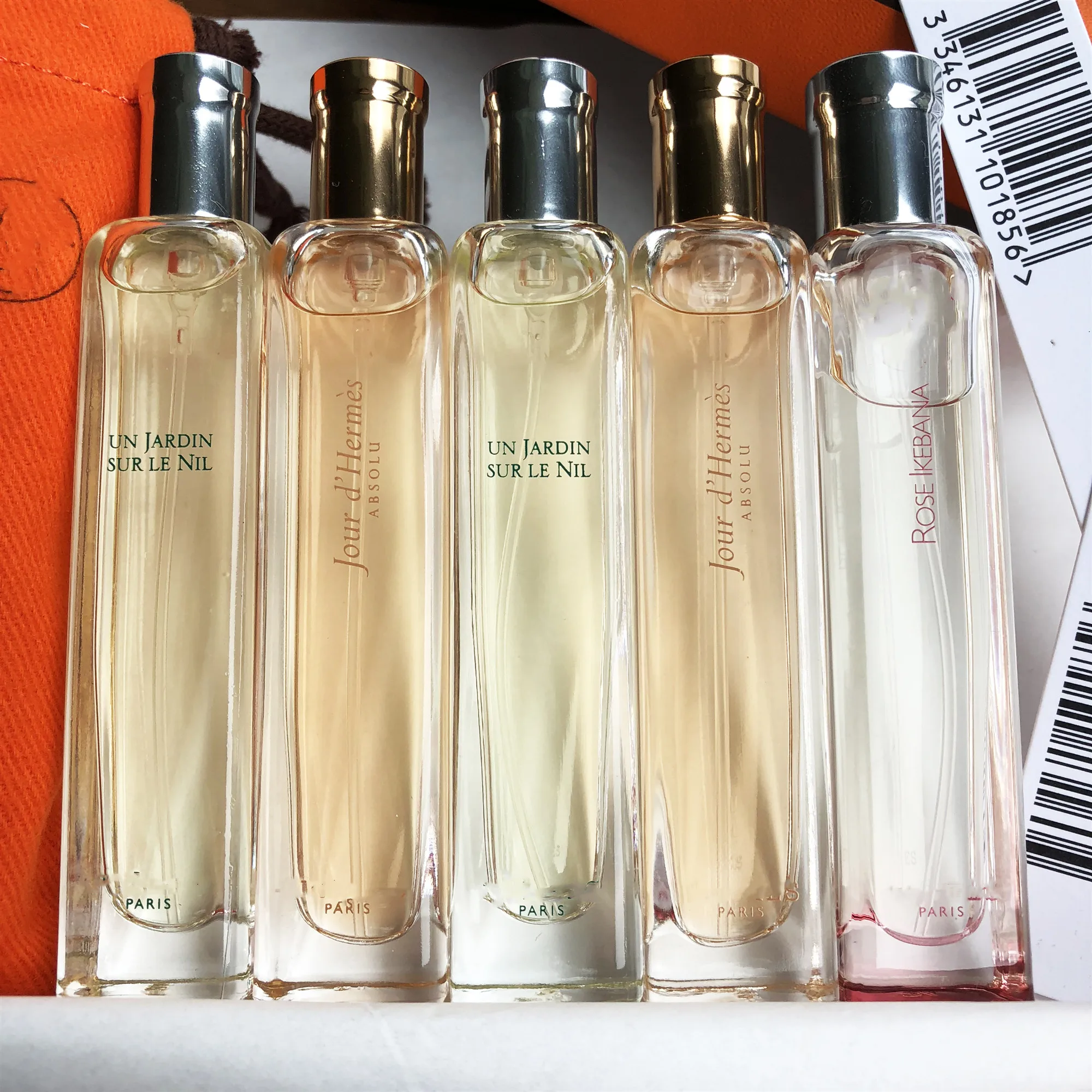 Roof Garden, Nile Garden, Indian Garden, Citrus Jasmine, Orange Flowers, Flowers, Natural Flavors perfume, 15ml Travel Costume
Roof Garden, Nile Garden, Indian Garden, Citrus Jasmine, Orange Flowers, Flowers, Natural Flavors perfume, 15ml Travel Costume