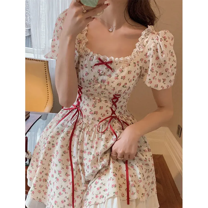 2022 Summer Small Fresh Floral Dress Puff Sleeve Bow Tie Lace Ruffle Dress Retro French Dress Women's Clothing Mini Dress
2022 Summer Small Fresh Floral Dress Puff Sleeve Bow Tie Lace Ruffle Dress Retro French Dress Women's Clothing Mini Dress