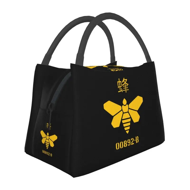 Hand-held insulated refrigerated lunch bag is portable, stylish and simple, suitable for picnics
Hand-held insulated refrigerated lunch bag is portable, stylish and simple, suitable for picnics