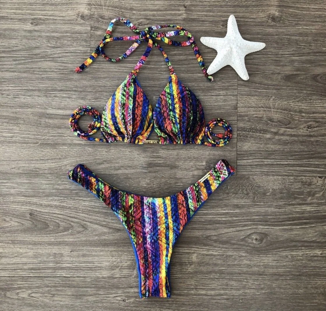 2023 New Bikini Digital Printing Fashion Sports Sexy Split Swimsuit Women Fashion Loose High Waist Beachwear Two-piece Bikini
2023 New Bikini Digital Printing Fashion Sports Sexy Split Swimsuit Women Fashion Loose High Waist Beachwear Two-piece Bikini