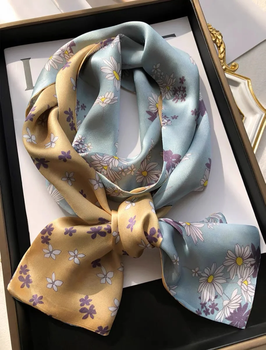 spring Korean version of all-match women scarf silk hand-feel double-sided printing scarf thin section scarf 15x150cm
spring Korean version of all-match women scarf silk hand-feel double-sided printing scarf thin section scarf 15x150cm