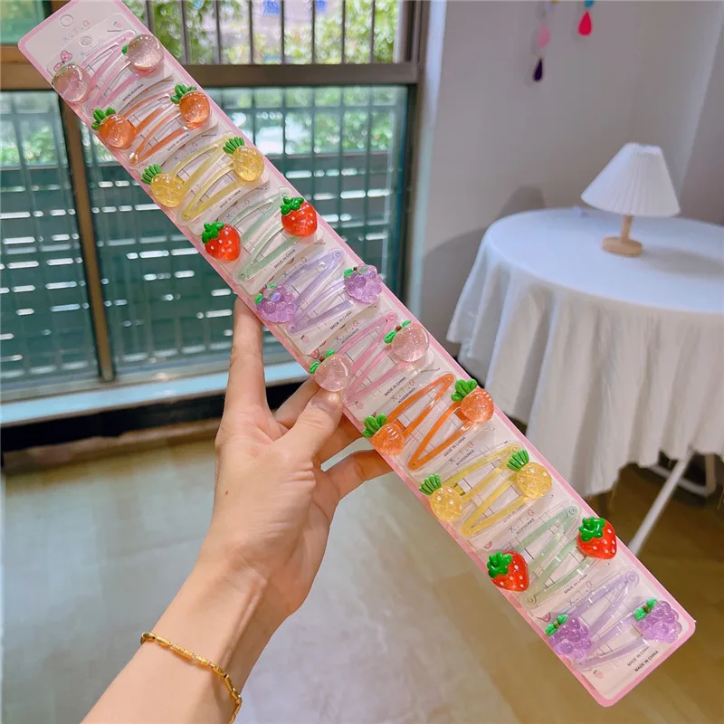 10Pcs Sanrio Hair Clip Kuromi My Melody Hello Kitty Pvc Sweet Hair Clips Women Anime Girl Heart Cute Children's Hair Accessories 
10Pcs Sanrio Hair Clip Kuromi My Melody Hello Kitty Pvc Sweet Hair Clips Women Anime Girl Heart Cute Children's Hair Accessories