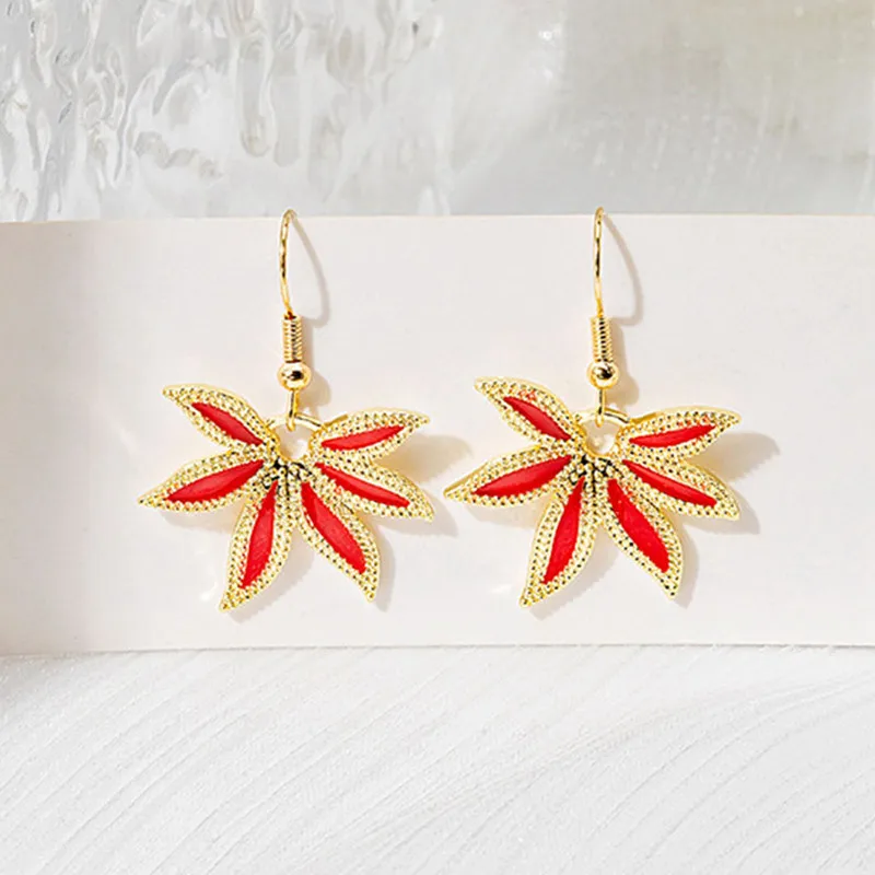Vintage Maple Leaf Drop Dangle Earrings Fashion Personality Temperament Girl Earrings for Women Jewelry Accessories
Vintage Maple Leaf Drop Dangle Earrings Fashion Personality Temperament Girl Earrings for Women Jewelry Accessories