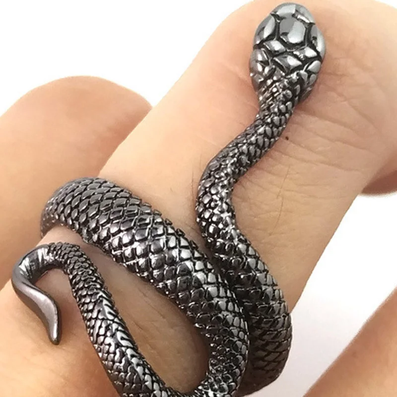 Domineering Vintage 3 Color Snake Ring For Man Snake Handmade Men's Ring National Tide Necklace Pendant Jewelry Accessories
Domineering Vintage 3 Color Snake Ring For Man Snake Handmade Men's Ring National Tide Necklace Pendant Jewelry Accessories