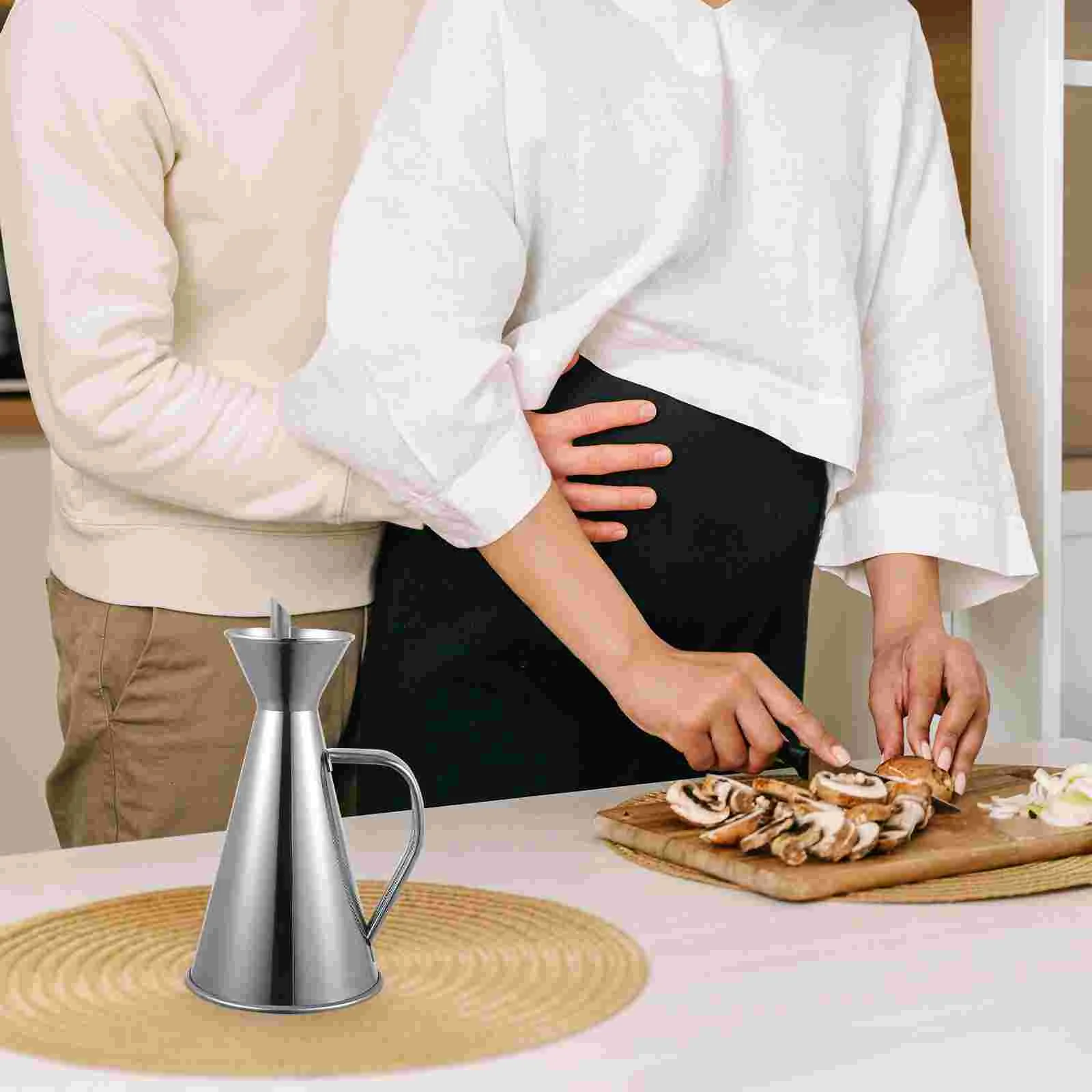 Stainless Steel Oil Pot Vinegar Cruet Pourer Leak Proof Dispenser Leakproof Container Kitchen Bottle Coffee Strainer
Stainless Steel Oil Pot Vinegar Cruet Pourer Leak Proof Dispenser Leakproof Container Kitchen Bottle Coffee Strainer