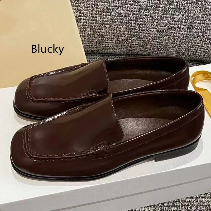 Туфли женские из натуральной кожи, простые и универсальные удобные, на плоской подошве, модные повседневные, Lefu, осень
Туфли женские из натуральной кожи, простые и универсальные удобные, на плоской подошве, модные повседневные, Lefu, осень