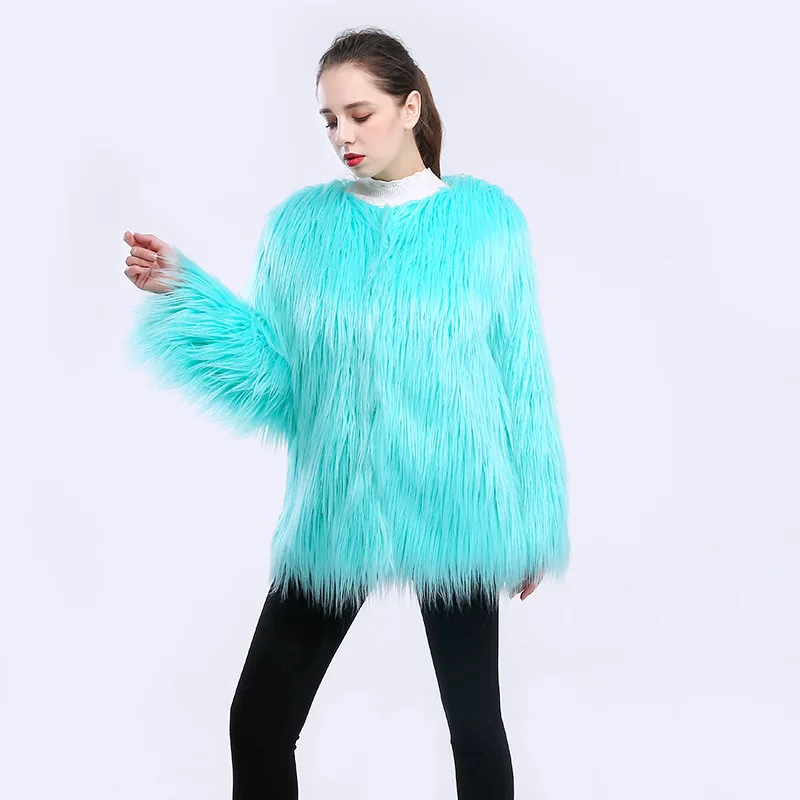 Female Faux Fur Coat Woman Long Hair Overcoat Winter Furry Coat Elegant Plus Size Xxxl 4xl Girls Green Fluffy Jacket Streetwear
Female Faux Fur Coat Woman Long Hair Overcoat Winter Furry Coat Elegant Plus Size Xxxl 4xl Girls Green Fluffy Jacket Streetwear