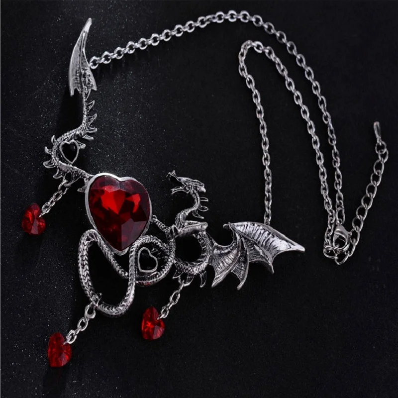 Personality Couple Party Jewelry Accessories Gothic Heart-shaped Zircon Dragon Pendant Couple Necklace Creative Metal
Personality Couple Party Jewelry Accessories Gothic Heart-shaped Zircon Dragon Pendant Couple Necklace Creative Metal