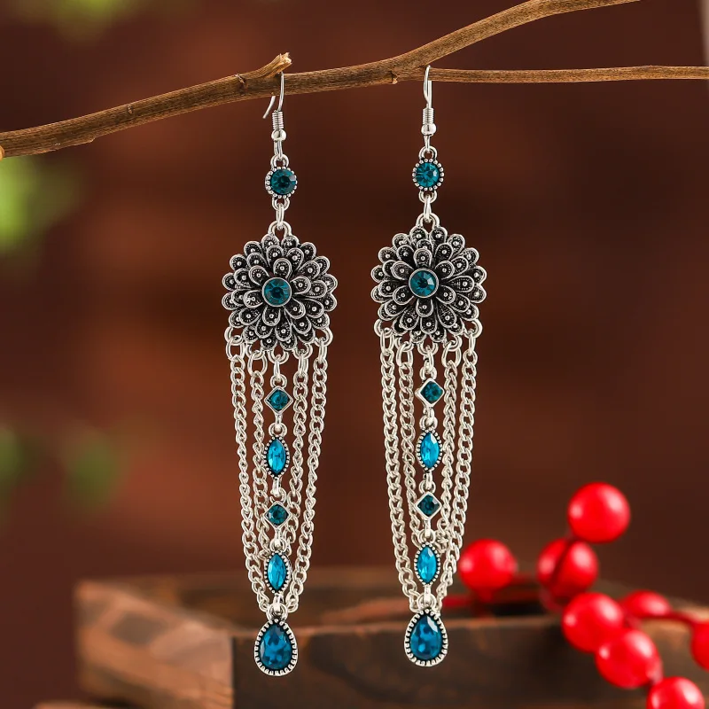 Vintage Exaggerated Long Crystal Tassel Earrings for Women Ethnic Multilayer Rhinestone Silver Color Geometric Earrings Jewelry
Vintage Exaggerated Long Crystal Tassel Earrings for Women Ethnic Multilayer Rhinestone Silver Color Geometric Earrings Jewelry