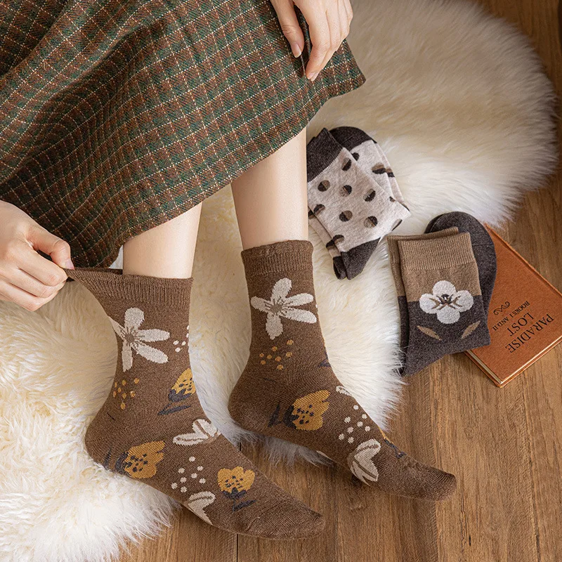 Women Socks Coffee Color 10 Pairs Cotton Middle Tube Korean Retro Style Flower Sock Autumn Winter High Quality Warm Thick Sox
Women Socks Coffee Color 10 Pairs Cotton Middle Tube Korean Retro Style Flower Sock Autumn Winter High Quality Warm Thick Sox
