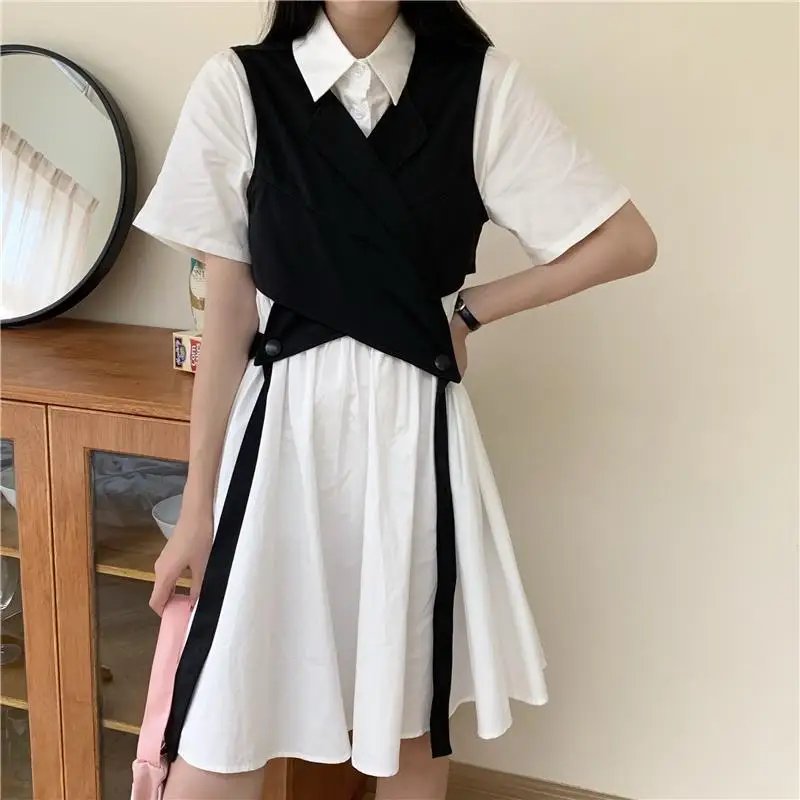 2022 new French retro slim skirt Hepburn style temperament shirt skirt small strappy dress female summer women's clothing y2k
2022 new French retro slim skirt Hepburn style temperament shirt skirt small strappy dress female summer women's clothing y2k