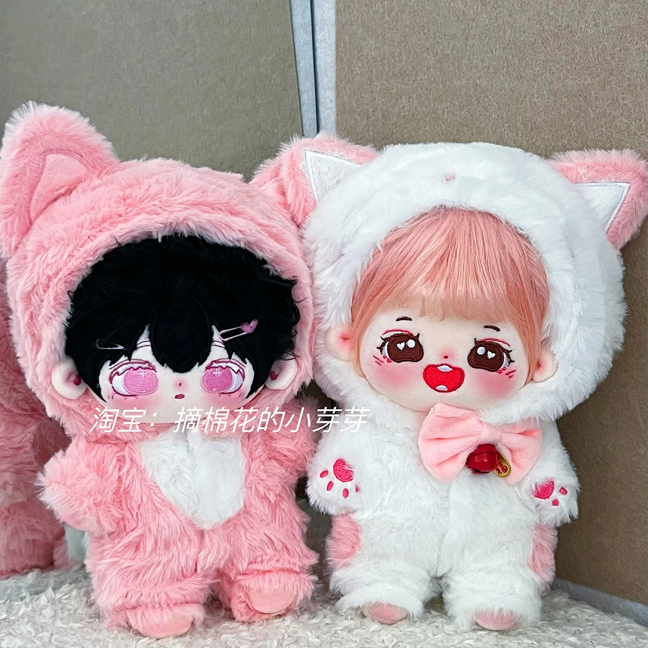 In Stock White Cat & Pink Fox Series Hoodies Jumpsuits Cute Romper For 20cm Plush Doll Dress Up Clothes Clothing Cosplay Gift
In Stock White Cat & Pink Fox Series Hoodies Jumpsuits Cute Romper For 20cm Plush Doll Dress Up Clothes Clothing Cosplay Gift