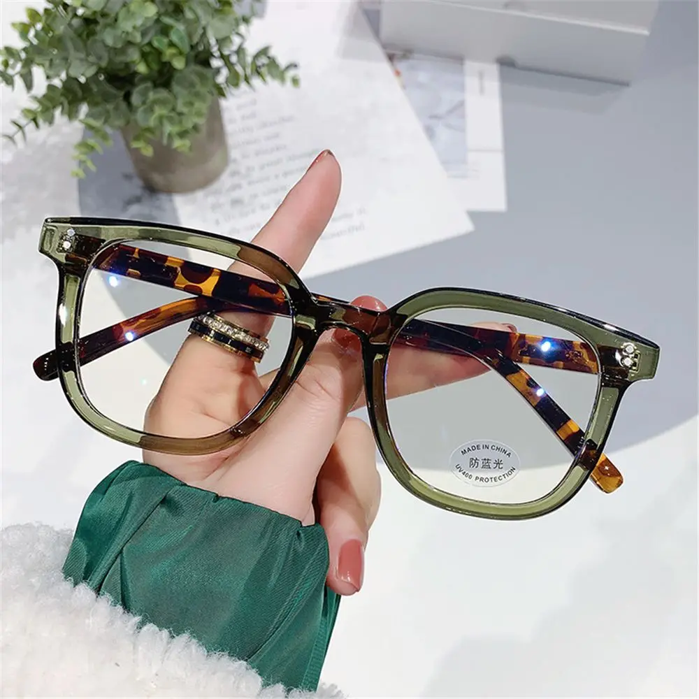 Fashion Anti Blue Light Glasses Women Men Oversized Square Feame Eyeglasses Transparent Computer Optical Spectacle Eyewear 2023
Fashion Anti Blue Light Glasses Women Men Oversized Square Feame Eyeglasses Transparent Computer Optical Spectacle Eyewear 2023