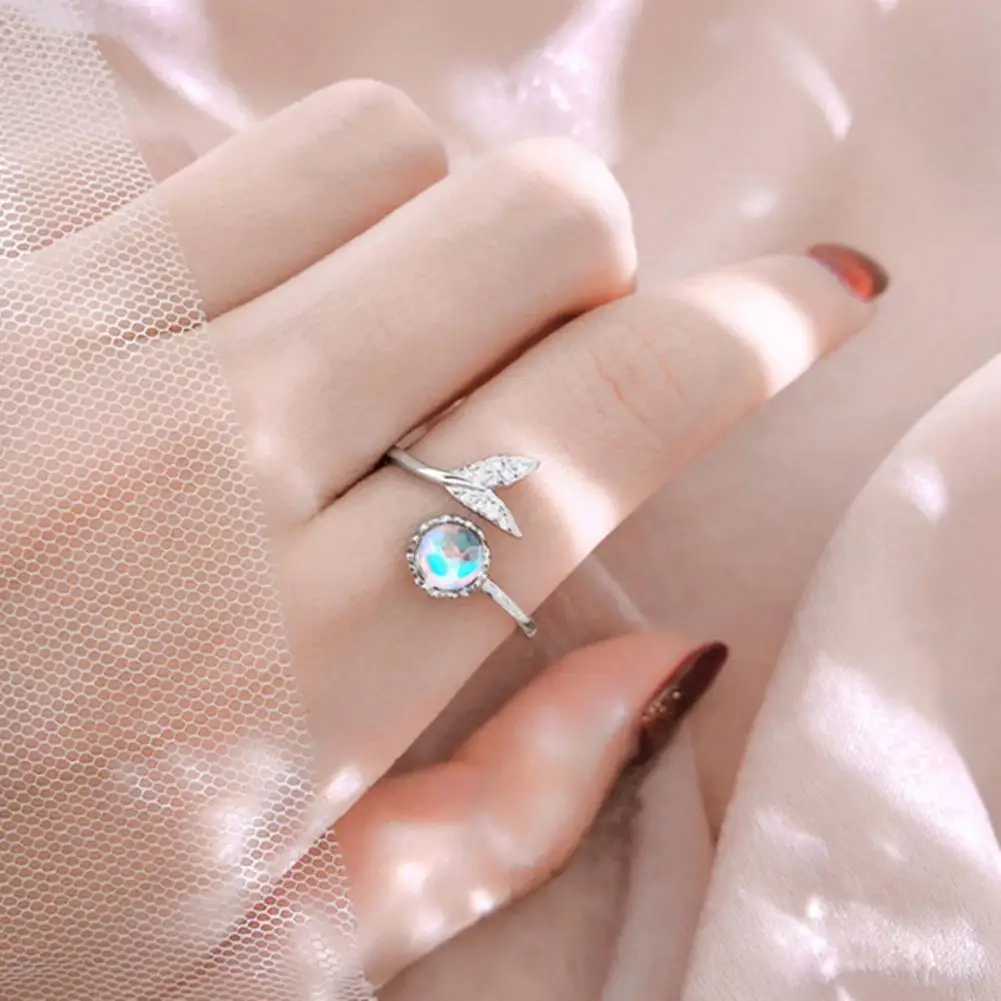 Trendy Women Ring Faux Zircon Accessory Lady Index Finger Ring Fine Workmanship Finger Ring for Dating
Trendy Women Ring Faux Zircon Accessory Lady Index Finger Ring Fine Workmanship Finger Ring for Dating