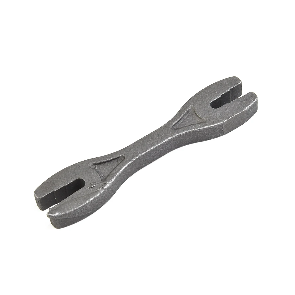 6 In 1 Universal Motorcycle Accessories Spoke Wrench for Machinery Repair Thin Design High Strength Material Lightweight
6 In 1 Universal Motorcycle Accessories Spoke Wrench for Machinery Repair Thin Design High Strength Material Lightweight