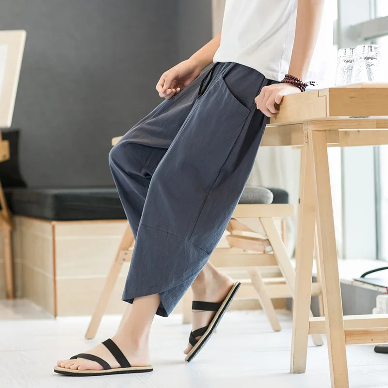 2022 Summer New Men's Cotton And Linen Cropped Pants Jogging Dance Solid Color Retro Breeches Wide-leg Fashion Casual Sportswear
2022 Summer New Men's Cotton And Linen Cropped Pants Jogging Dance Solid Color Retro Breeches Wide-leg Fashion Casual Sportswear