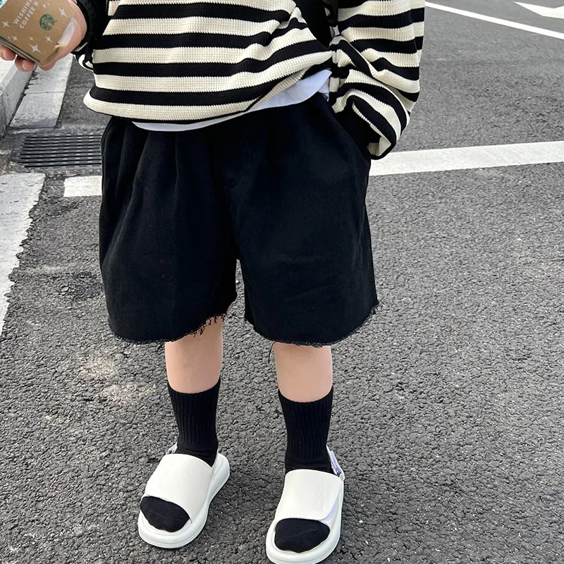 Boy Jeans Shorts 2022 summer new Korean children’s version of casual pants girls casual pants western-style clothes
Boy Jeans Shorts 2022 summer new Korean children’s version of casual pants girls casual pants western-style clothes