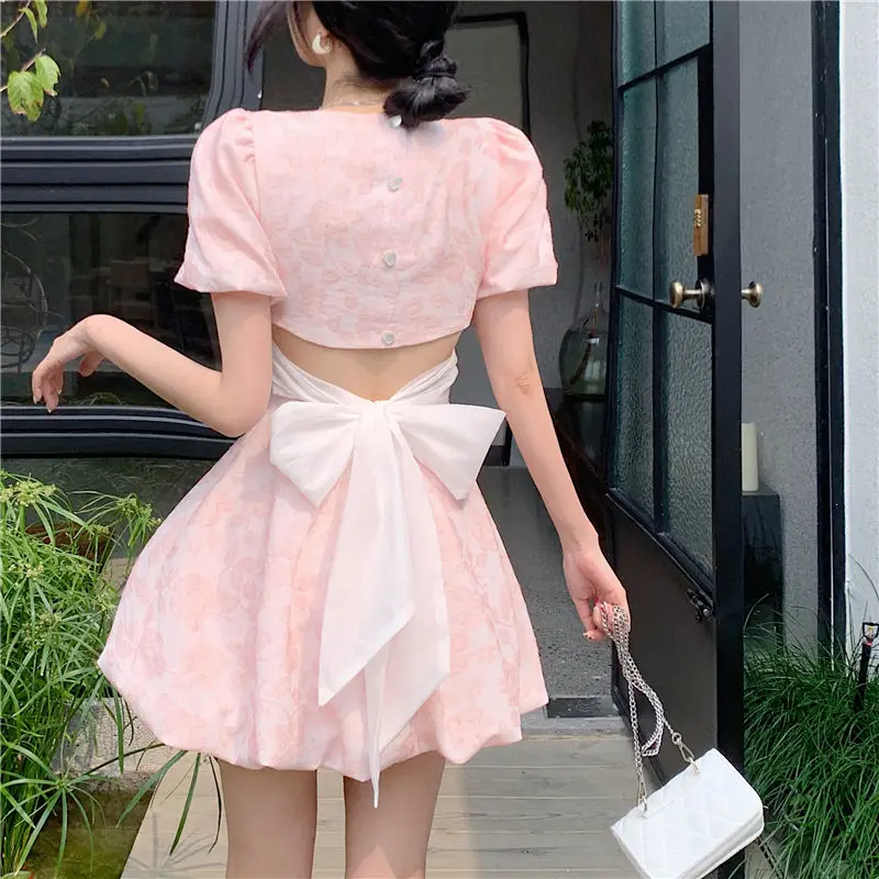 French Bow Short Sleeve for Women's Summer New Design Sense: Small and Sweet Style Dress with Waist Wrap
French Bow Short Sleeve for Women's Summer New Design Sense: Small and Sweet Style Dress with Waist Wrap