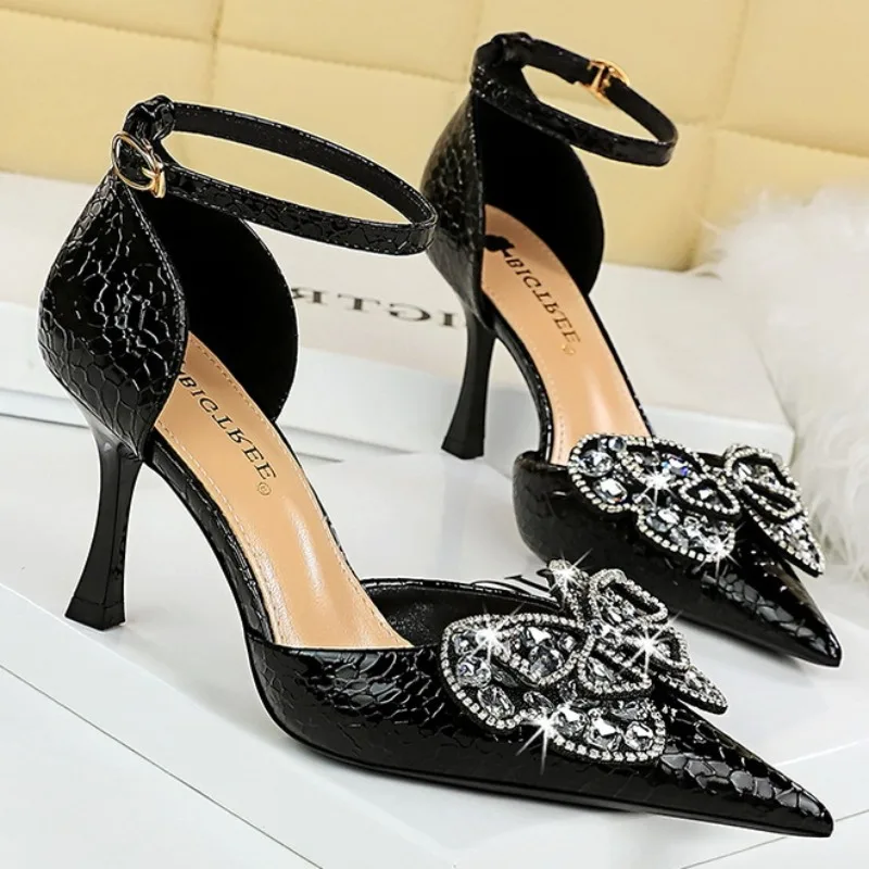 

BIGTREE Sexy Women Crocodile Pattern Patent Leather Ankle Strap Sandals Lady 8cm High Heels Pumps Crystal Butterfly Knots Shoes