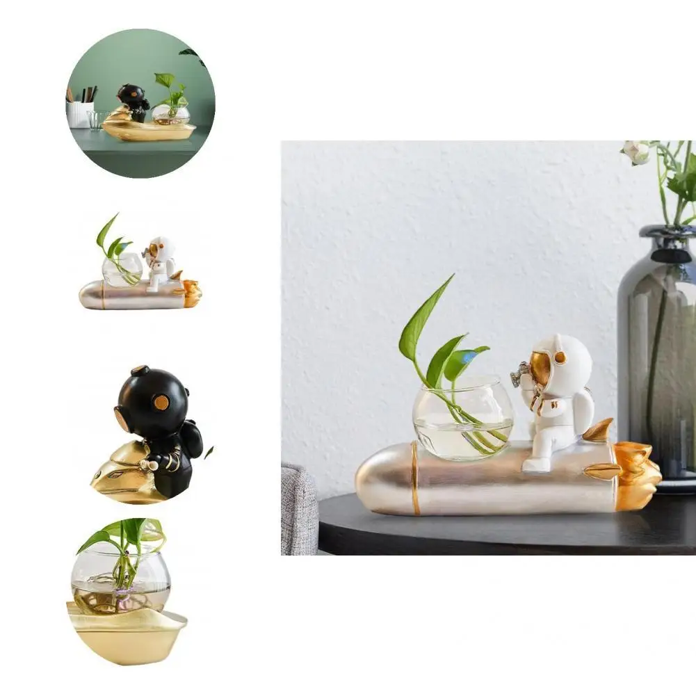 Cute Creative Astronaut Hydroponic Plant Vase with LED Light Lightweight Hydroponic Vase Precisely Detail for Corridor
Cute Creative Astronaut Hydroponic Plant Vase with LED Light Lightweight Hydroponic Vase Precisely Detail for Corridor