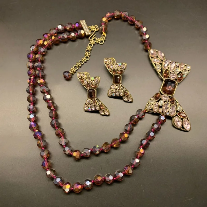 Timeless Wonder Zircon Geo Bowknot Layered Necklaces for Women Designer Jewelry Runway Rare Top Trendy Luxury Brand Set 2612
Timeless Wonder Zircon Geo Bowknot Layered Necklaces for Women Designer Jewelry Runway Rare Top Trendy Luxury Brand Set 2612