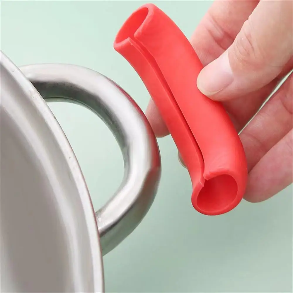 Silicone Hot Handle Holde Non Slip Rubber Pot Holders Pan Ear Clip Cover Heat Resistant Cookware Handle For Cast Iron Skillet
Silicone Hot Handle Holde Non Slip Rubber Pot Holders Pan Ear Clip Cover Heat Resistant Cookware Handle For Cast Iron Skillet