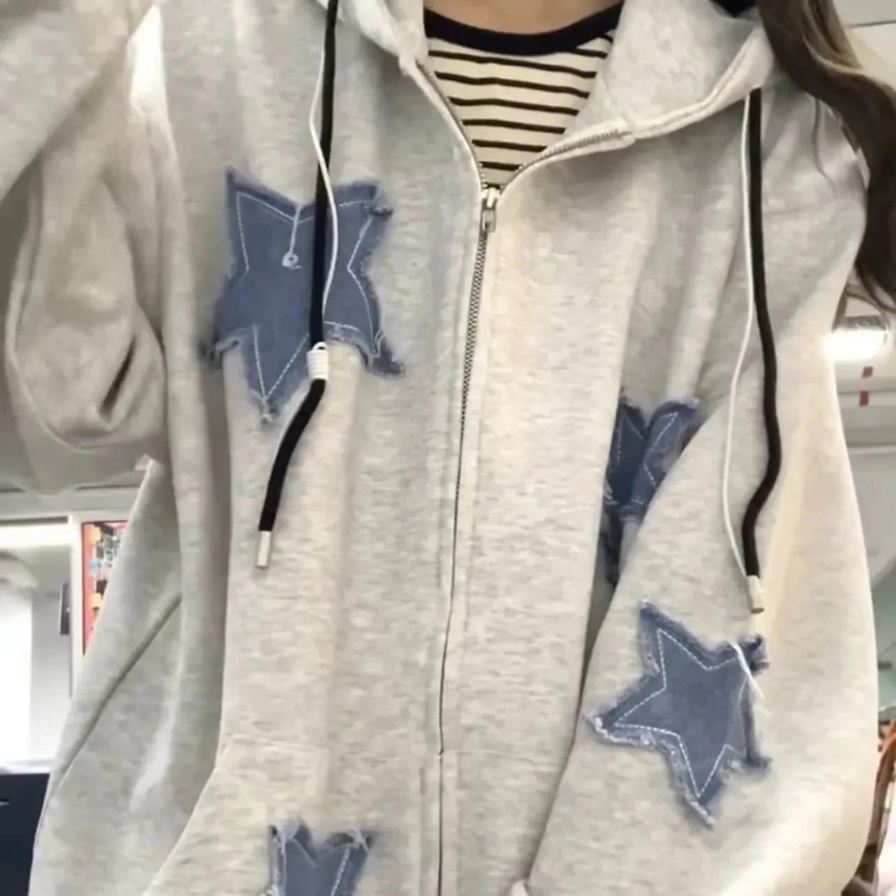 Star Zip Up die Fasion i Street ip op флоккиные штампы женская одежда свободная толстовка верхняя одежда
Star Zip Up die Fasion i Street ip op флоккиные штампы женская одежда свободная толстовка верхняя одежда