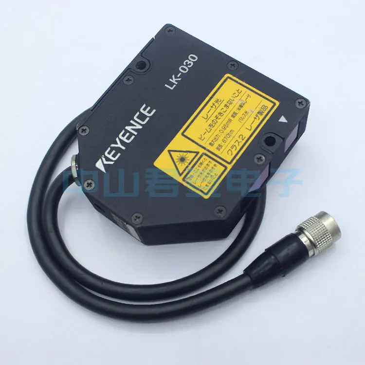 KEYENCE Keyence LK-030 CDD Laser Displacement Sensor Original Original Quality Warranty One Year LK-030 
KEYENCE Keyence LK-030 CDD Laser Displacement Sensor Original Original Quality Warranty One Year LK-030