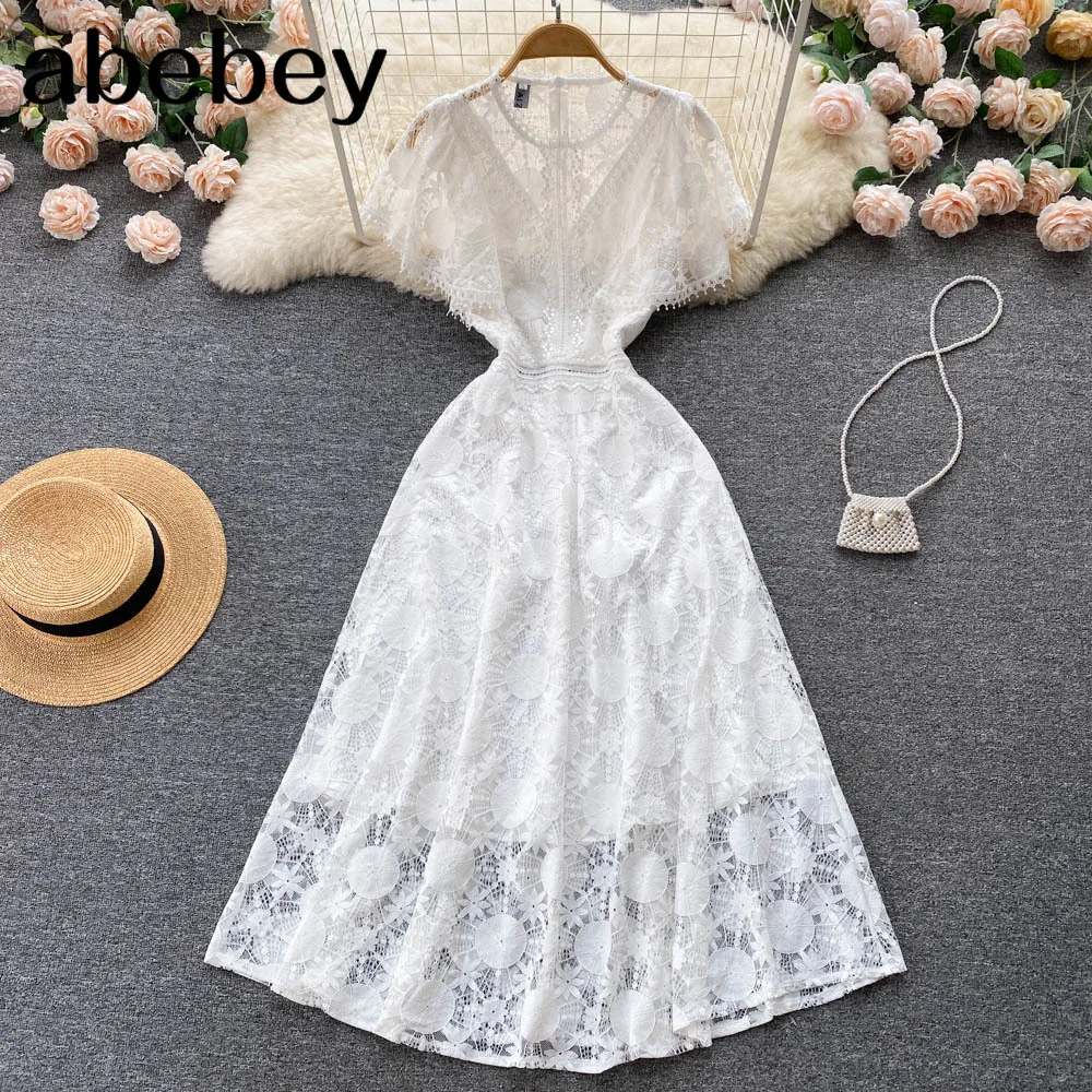 Женское кружевное платье-макси с круглым вырезом и коротким рукавом
Женское кружевное платье-макси с круглым вырезом и коротким рукавом