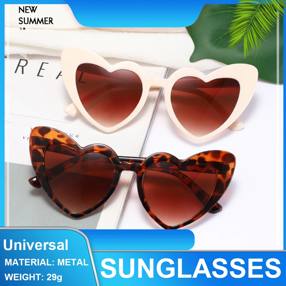 Heart Sunglasses Women Brand Designer Cat Eye Sun Glasses Female Retro Love Heart Shaped Glasses Ladies UV400 Protection
Heart Sunglasses Women Brand Designer Cat Eye Sun Glasses Female Retro Love Heart Shaped Glasses Ladies UV400 Protection
