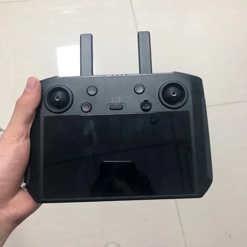 For DJI Smart Controller Fit for Mavic 2 Pro/Zoom/Air 2/2S Mini 2/Phantom 4 Pro V2.0 90% New
For DJI Smart Controller Fit for Mavic 2 Pro/Zoom/Air 2/2S Mini 2/Phantom 4 Pro V2.0 90% New