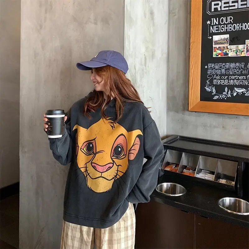 Korean version loose Disney Lion King printed hooded sweater female student jacket trendy ins sweatshirt women top women hoodie
Korean version loose Disney Lion King printed hooded sweater female student jacket trendy ins sweatshirt women top women hoodie