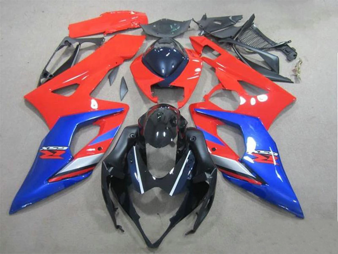 Инъекционный обтекатель кузова Комплект на заказ SUZUKI GSXR1000 K5 05 06 GSXR 1000 2005 2006 GSX R1000 ABS синий красный Обтекатели Blk кузов
Инъекционный обтекатель кузова Комплект на заказ SUZUKI GSXR1000 K5 05 06 GSXR 1000 2005 2006 GSX R1000 ABS синий красный Обтекатели Blk кузов