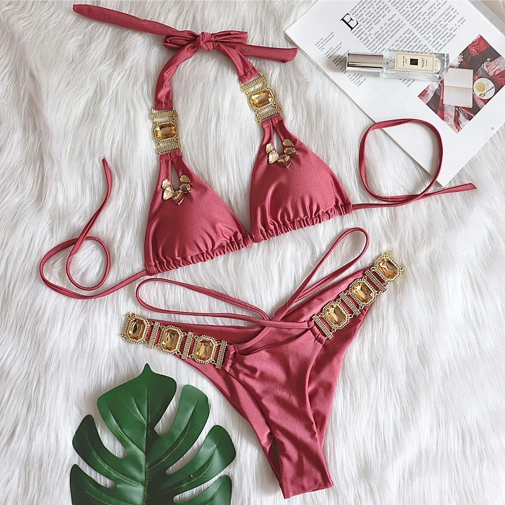 2022 Women Sexy Bikini Set Crystal Rhinestones Glitter Diamond Gems Swimsuit Halter Bandage Push Up Swimwear Bathing Suit CC154
2022 Women Sexy Bikini Set Crystal Rhinestones Glitter Diamond Gems Swimsuit Halter Bandage Push Up Swimwear Bathing Suit CC154