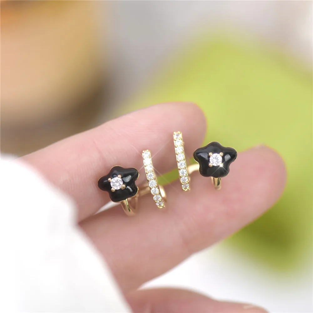 French Luxury Simple Full Zircon Black Flower Earrings Elegant Elegant High grade Daily Wear 18K Gold Plated Earrings Jewelry
French Luxury Simple Full Zircon Black Flower Earrings Elegant Elegant High grade Daily Wear 18K Gold Plated Earrings Jewelry
