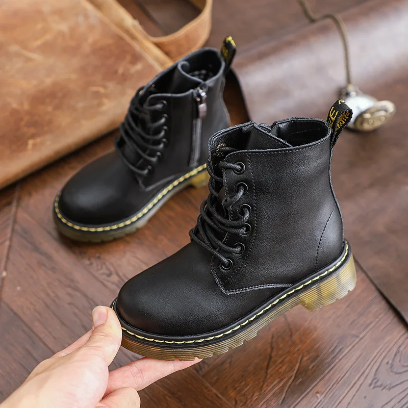 2022 Girls Leather Children Motorcycle Boots New Baby Girls Shoes Side Zipper Military Boots Boys Kids Toddler Snow Boots
2022 Girls Leather Children Motorcycle Boots New Baby Girls Shoes Side Zipper Military Boots Boys Kids Toddler Snow Boots