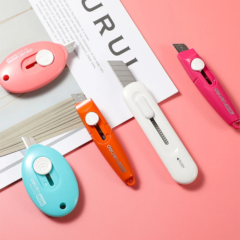 Deli Cute Utility knife Pocket Folding Cutter Letter Pen Envelope Opener Express Box knife Letter Opener Student Cutting Knife
Deli Cute Utility knife Pocket Folding Cutter Letter Pen Envelope Opener Express Box knife Letter Opener Student Cutting Knife