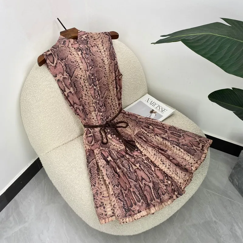 Unique Designed One-piece 2022 Spring New Arrival Top Quality Cotton Sleeveless Python Pattern Print Pink Mini Dress With Belt
Unique Designed One-piece 2022 Spring New Arrival Top Quality Cotton Sleeveless Python Pattern Print Pink Mini Dress With Belt