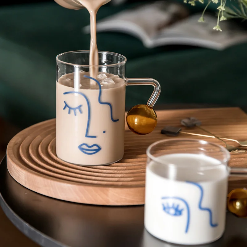 Summer Cute Creative Glass Water Cup Spherical Handle Cup Coffee Mug Water Bottle Glass Cup Ins Wind
Summer Cute Creative Glass Water Cup Spherical Handle Cup Coffee Mug Water Bottle Glass Cup Ins Wind