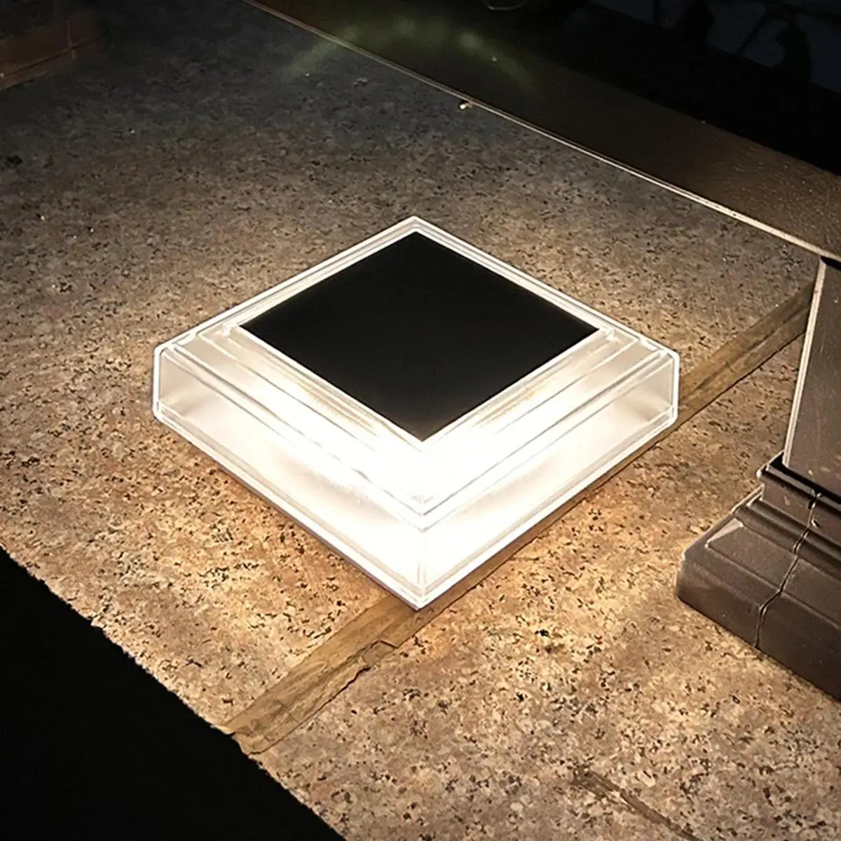 Солнечный столб YORYZENG теплый свет
Солнечный столб YORYZENG теплый свет