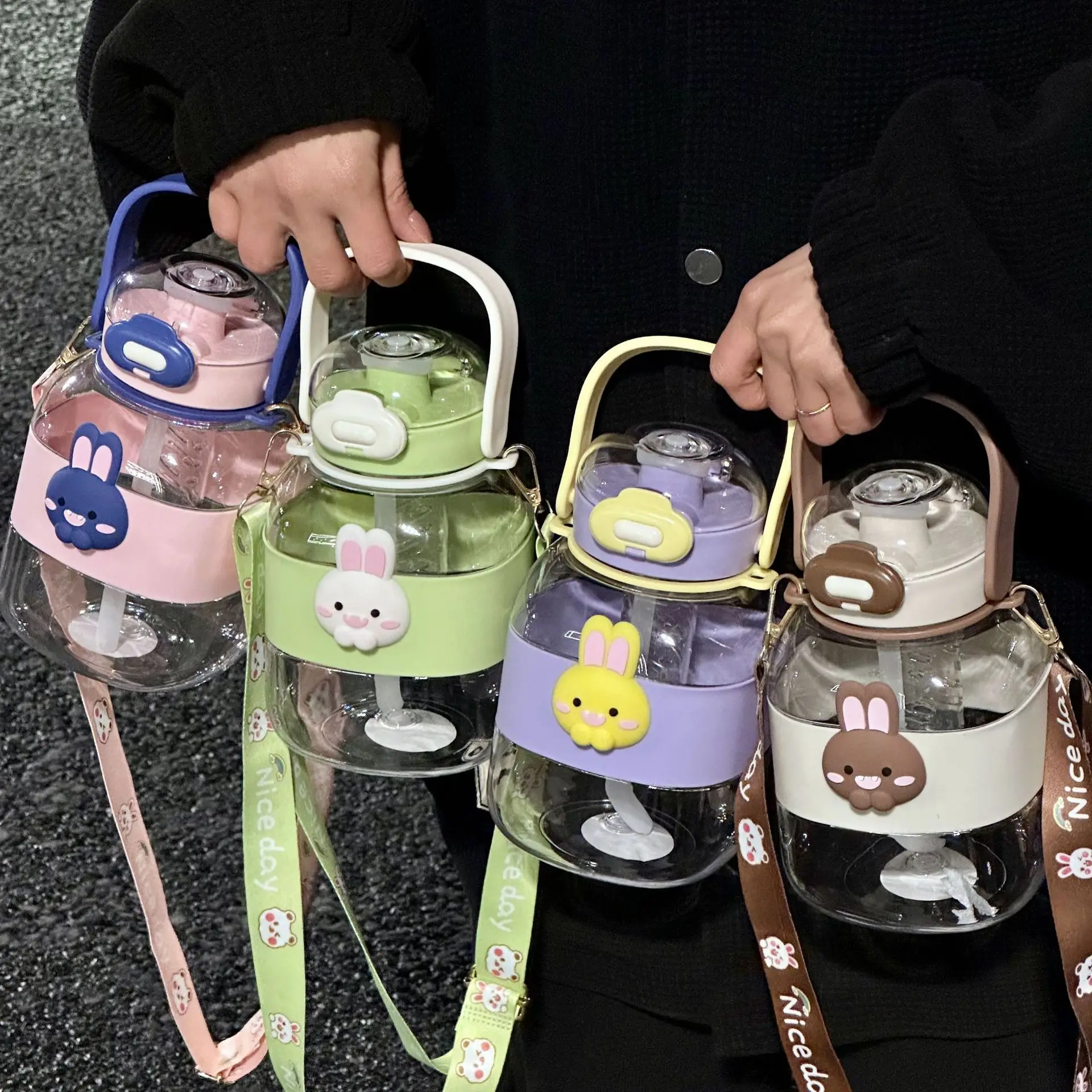 kawaii Water bottle Doll Cute Water Cup Children Straw Cup High Value Convenient Strap Outdoor Sports Bottle 1300ml FreeShippin 
kawaii Water bottle Doll Cute Water Cup Children Straw Cup High Value Convenient Strap Outdoor Sports Bottle 1300ml FreeShippin