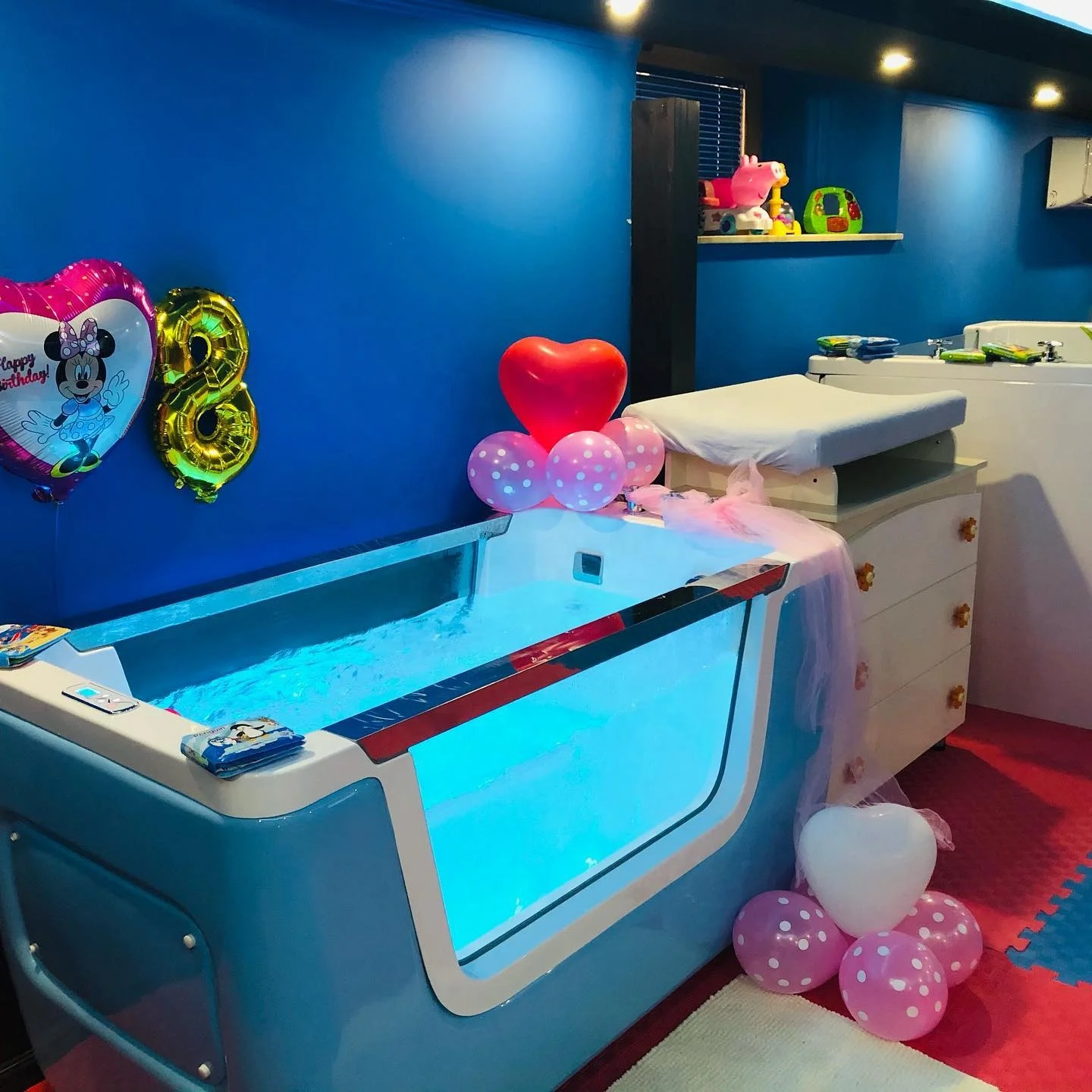 Large size Bebe spa center swimming pool baby spa acrylic bathtub baby spa whirlpool
Large size Bebe spa center swimming pool baby spa acrylic bathtub baby spa whirlpool