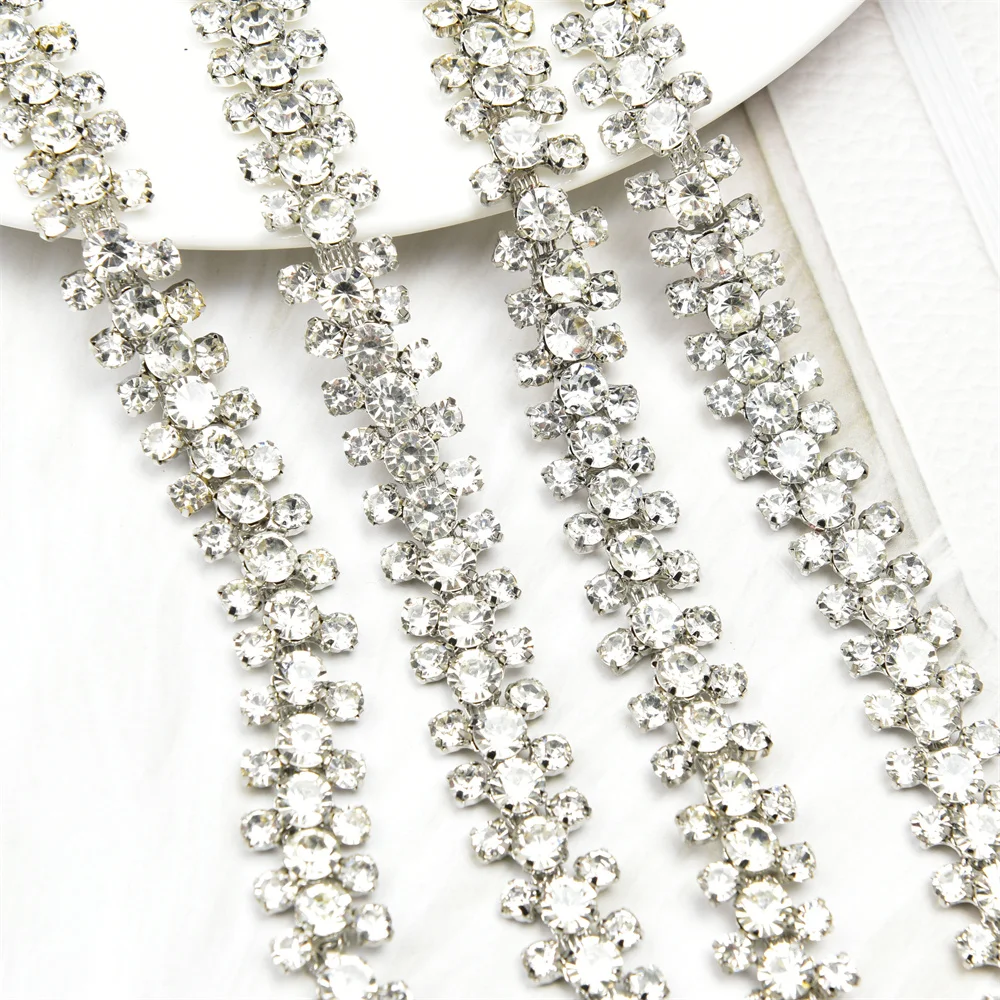 Ширина 1,4 см, серебряные, 3 ряда, круглые стразы, цепочка для одежды, ремень на плечо, аксессуары, шнурки, высота каблука 
Ширина 1,4 см, серебряные, 3 ряда, круглые стразы, цепочка для одежды, ремень на плечо, аксессуары, шнурки, высота каблука