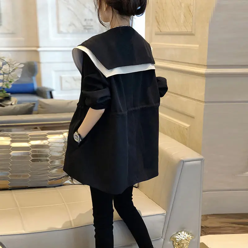 Women's Lapel Trench Coat Medium Length 2022 New Casual Loose Coat Spring And Autumn
Women's Lapel Trench Coat Medium Length 2022 New Casual Loose Coat Spring And Autumn