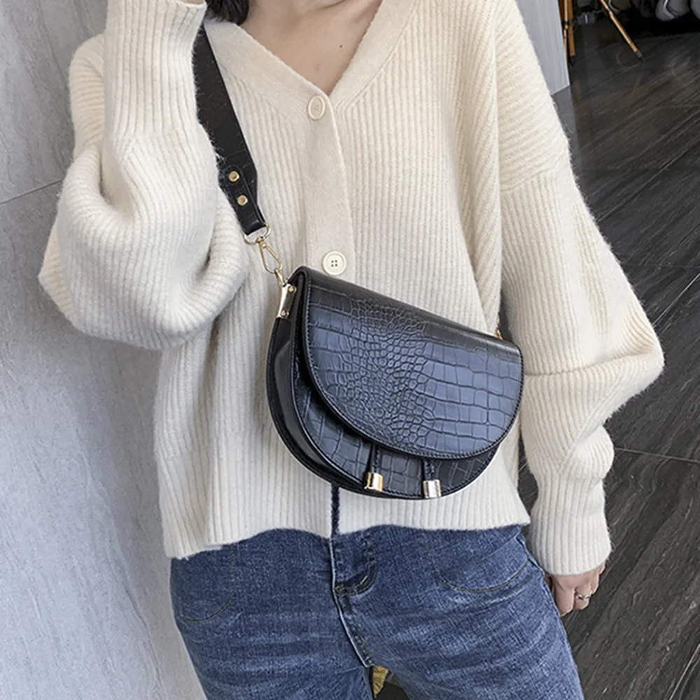Luxury Fashion Women Crossbody Bag Crocodile Semicircle Saddle Bags Soft Leather Shoulder Bags For Ladies Handbags Designer
Luxury Fashion Women Crossbody Bag Crocodile Semicircle Saddle Bags Soft Leather Shoulder Bags For Ladies Handbags Designer