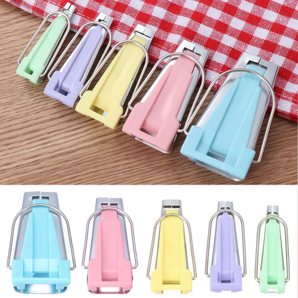Craft DIY Stitch Presser Foot Overlocking Fabric Bias Tape Splicing Cloth Tool Sewing Accessories Binding Maker
Craft DIY Stitch Presser Foot Overlocking Fabric Bias Tape Splicing Cloth Tool Sewing Accessories Binding Maker