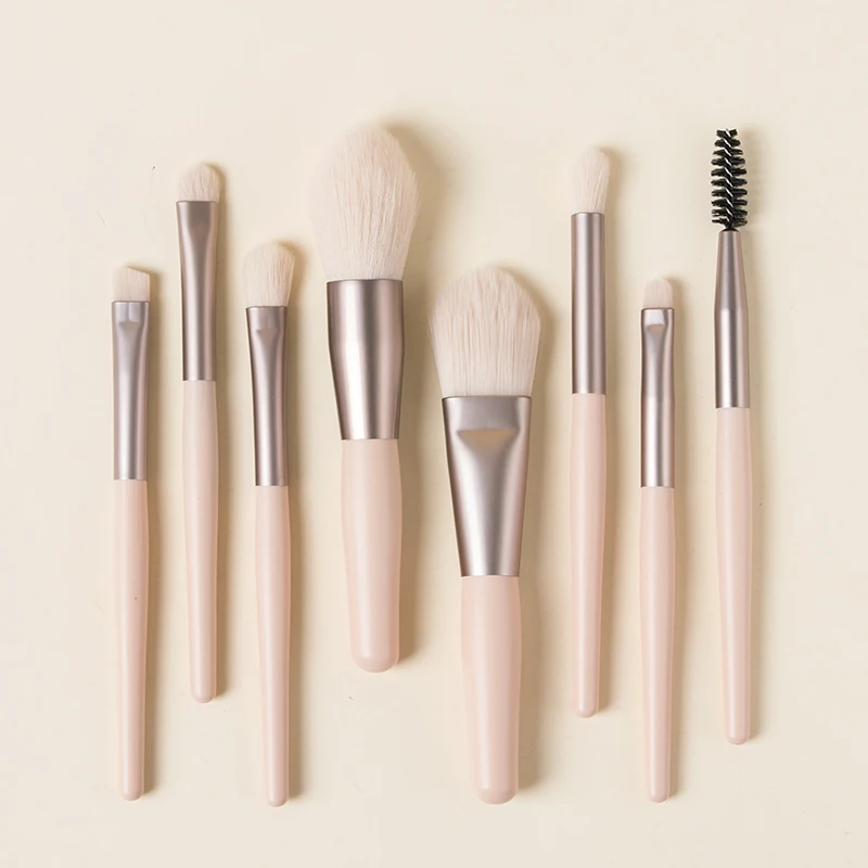 Mini Makeup brushes set 8pcs baged Artificial fiber Professional Make up PVC brush Blushes Highlight brush Gifts for friend
Mini Makeup brushes set 8pcs baged Artificial fiber Professional Make up PVC brush Blushes Highlight brush Gifts for friend