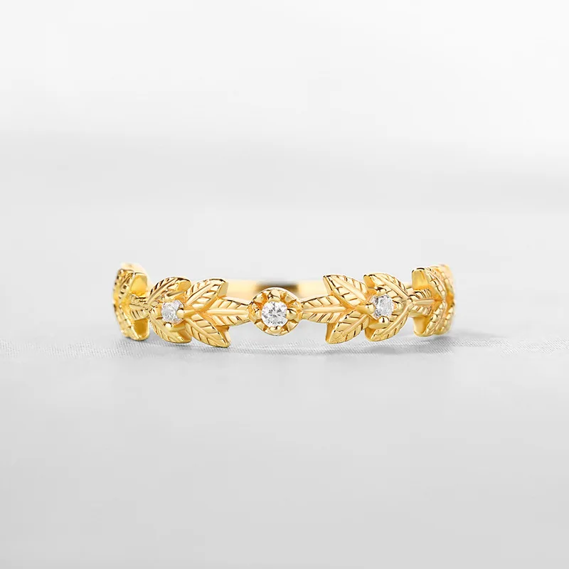 Light Luxury Temperament Versatile Ring S925 Sterling Silver Inlaid Diamond Gold-plated Lady Ring Index Finger Ring Jewelry
Light Luxury Temperament Versatile Ring S925 Sterling Silver Inlaid Diamond Gold-plated Lady Ring Index Finger Ring Jewelry